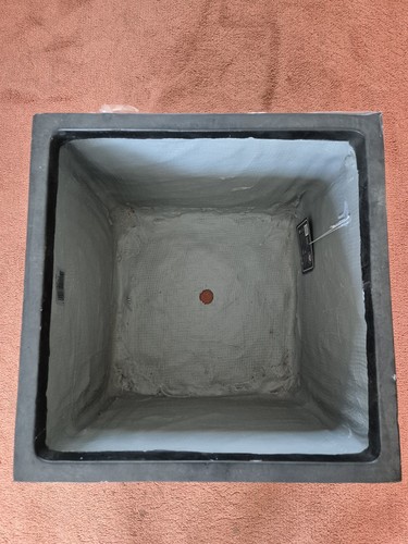 Idealist black square planter - idealist,